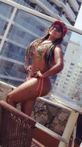 614702696: Chica busca chico en Sevilla