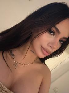 666266243: Chica busca chico en Madrid