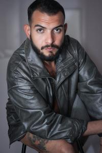 617059480: Chico busca chica en Barcelona
