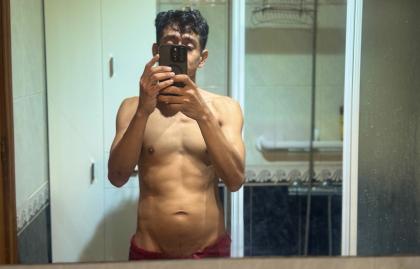 633073060: Chico busca chica en Madrid