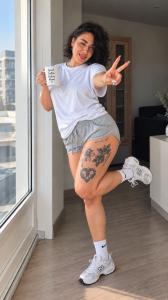 604266747: Chica busca chico en Pontevedra