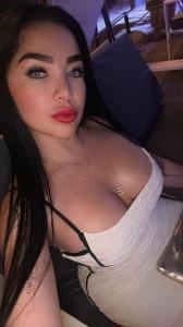 631380807: Chica busca chico en León