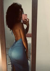 611339238: Chica busca chico en Cádiz
