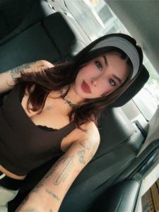 642369362: Chica busca chico en Barcelona