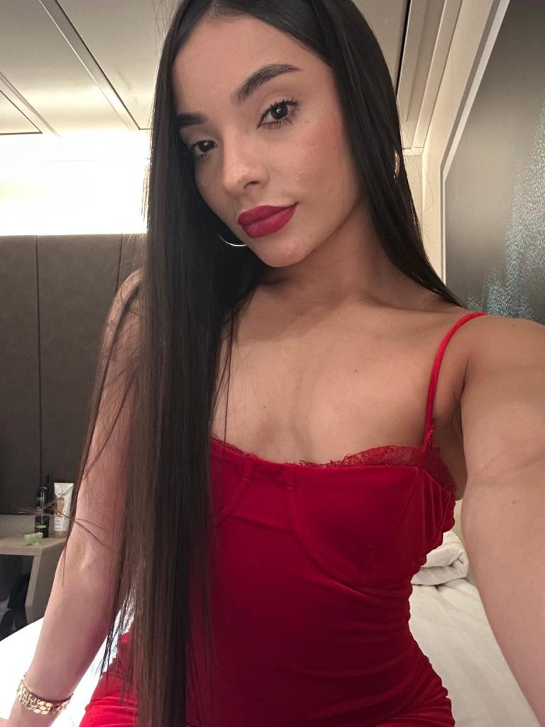 613378042: Chica busca chico en Valencia