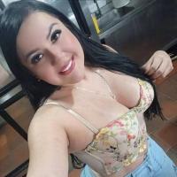 677315283: Chica busca chico en Cádiz