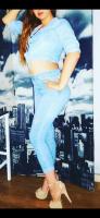 647606793: Chica busca chico en Sevilla