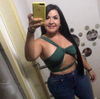 677315283: Chica busca chico en Cádiz