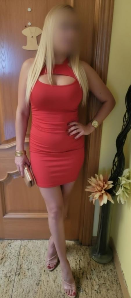 688394537: Chica busca chico en Madrid