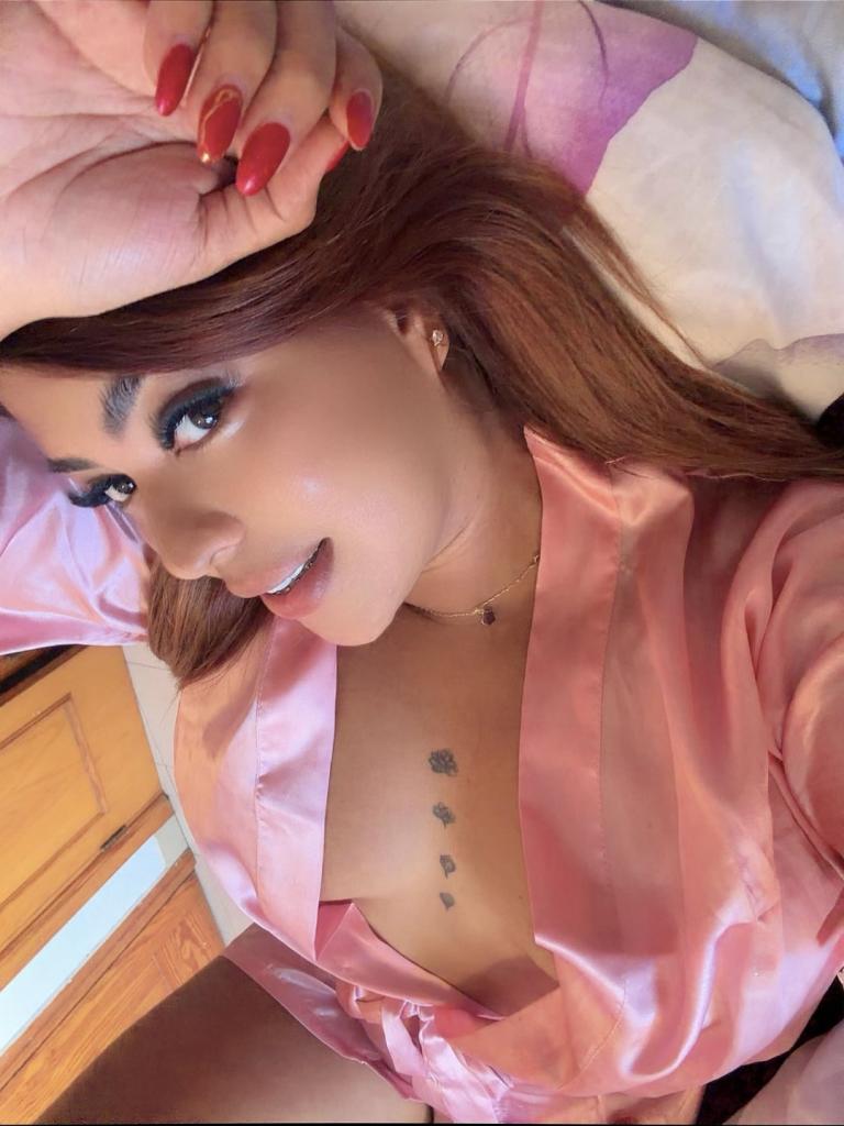 Chica busca chico en Tenerife: 