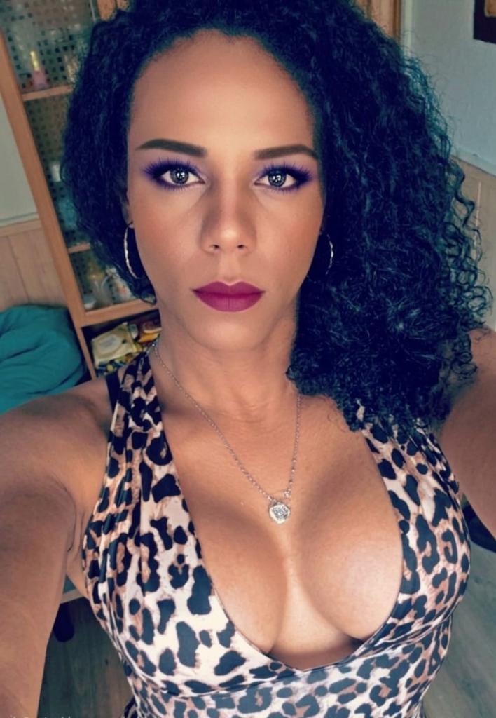 671479165: Transexual en Valencia