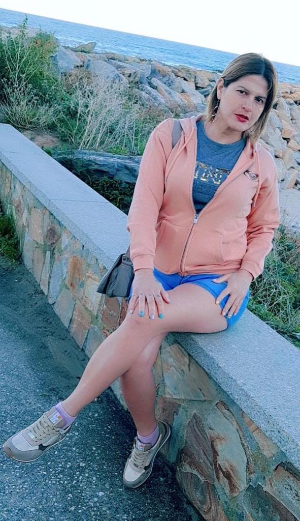 622093468: Chica busca chico en Murcia