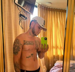 613967239: Chico busca chica en La Coruña