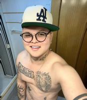 613967239: Chico busca chica en La Coruña