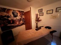 614284250: Chico busca chica en Barcelona