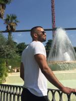 647364661: Chico busca chica en Madrid