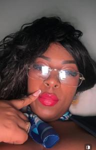Chica busca chico en Tenerife: 