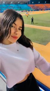 607453333: Chica busca chico en Madrid