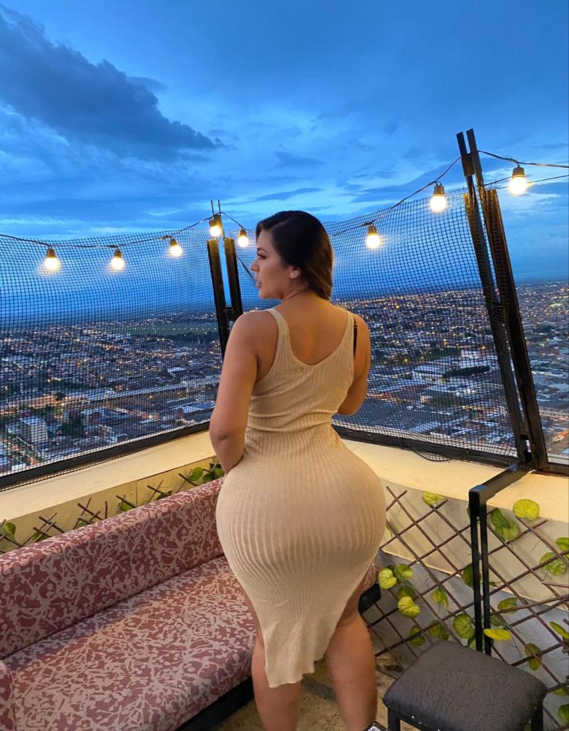 647206944: Chica busca chico en Málaga