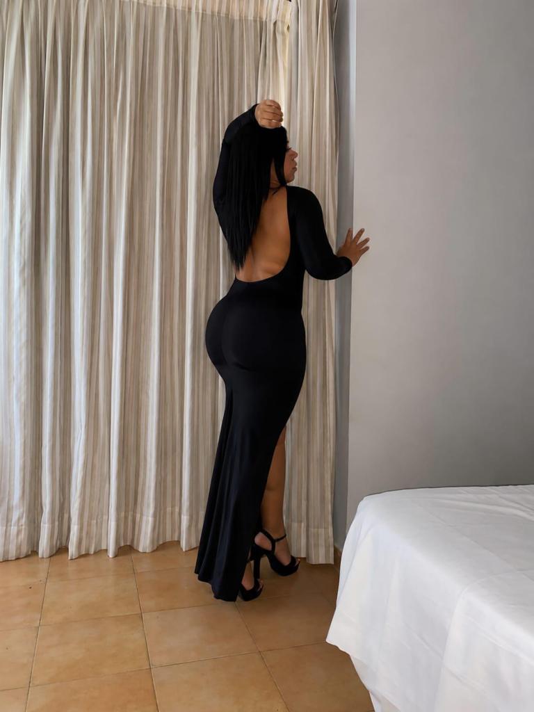 661498521: Chica busca chico en Cádiz
