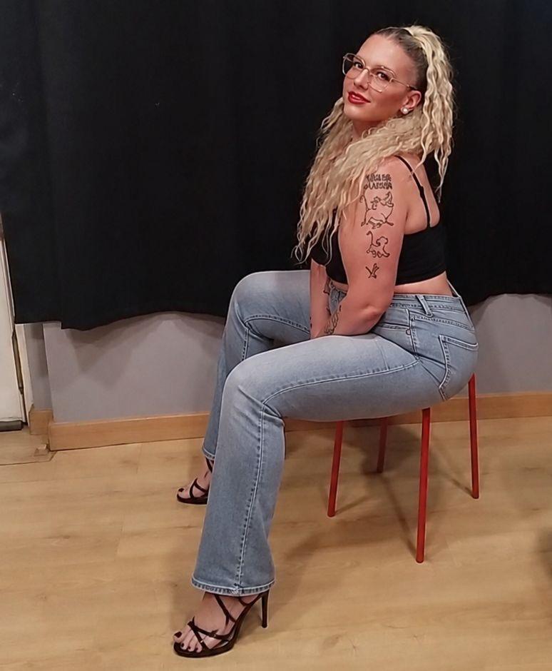 613871697: Chica busca chico en Ciudad Real