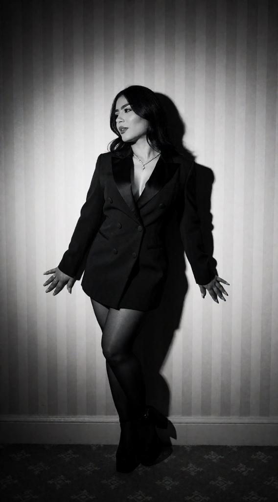 Chica busca chico en Alicante: 