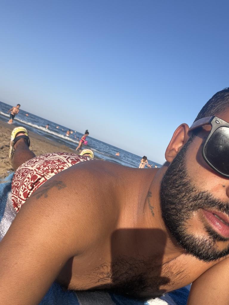 Chico busca chica en Valencia: 