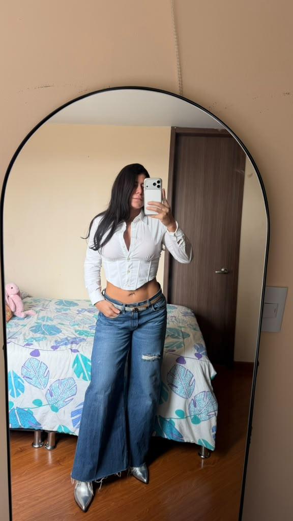 Chica busca chico en Ibiza: 
