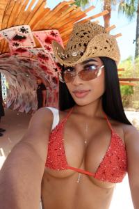 613561886: Chica busca chico en Málaga