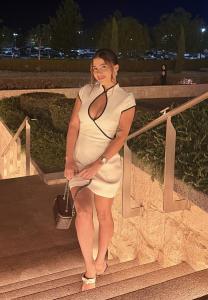 604396833: Chica busca chico en Barcelona