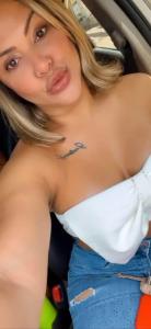 664377991: Chica busca chico en La Coruña
