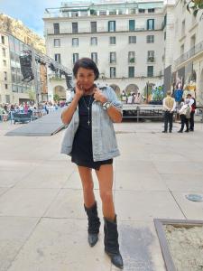 603170246: Chica busca chico en Madrid