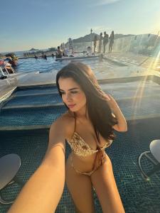 617755638: Chica busca chico en Málaga