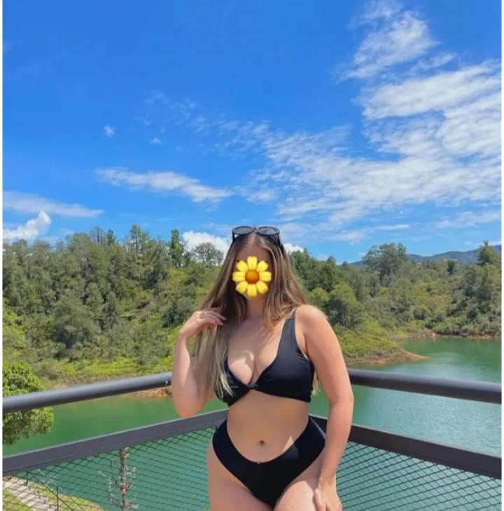 Chica busca chico en Huelva: 