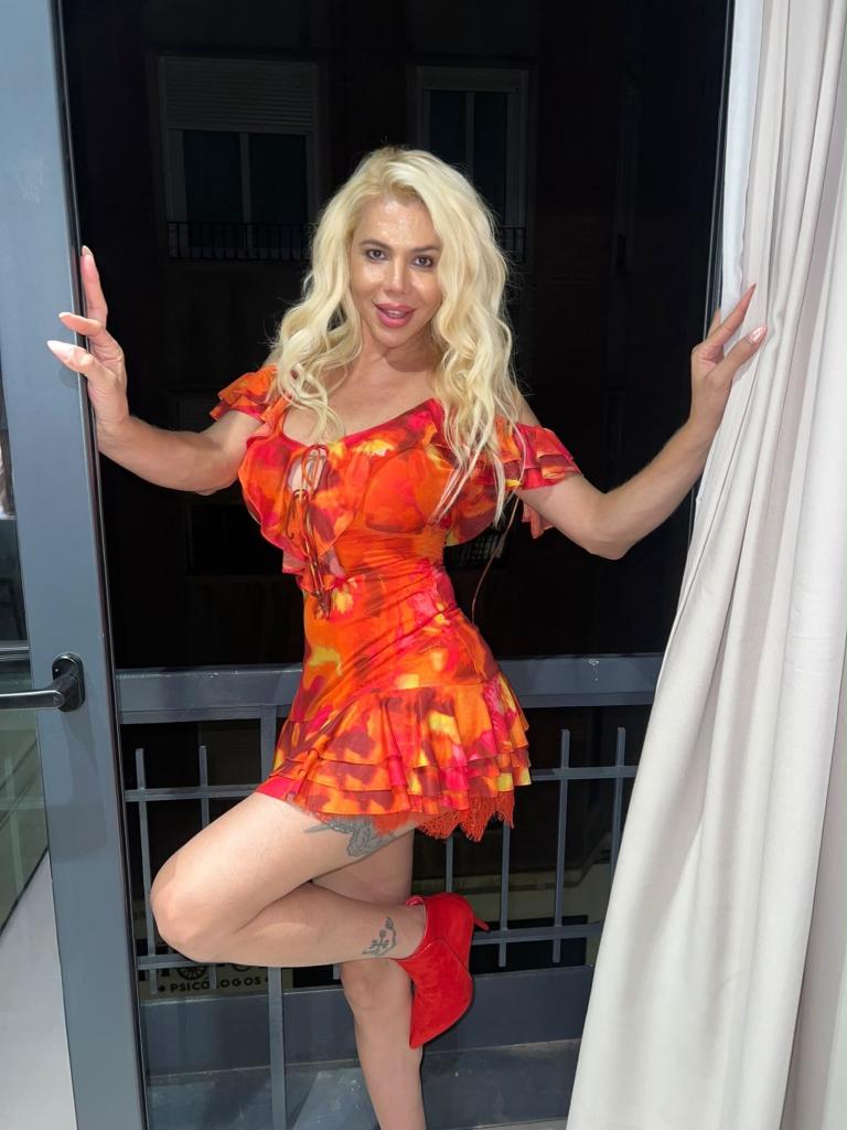 624103274: Transexual en Alicante
