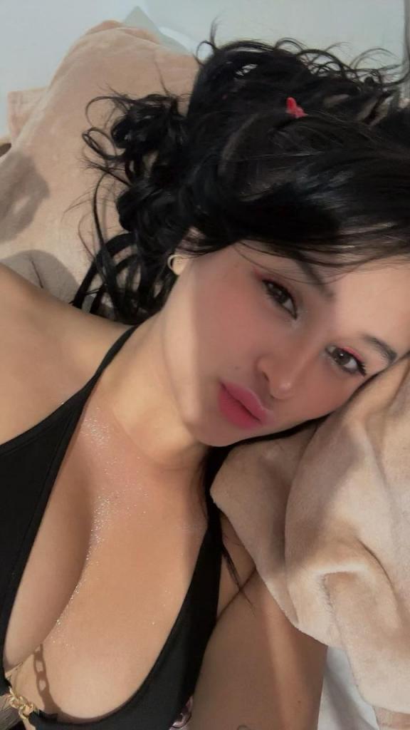 Chica busca chico en Ibiza: 