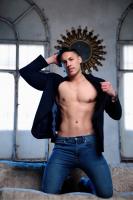 615037619: Chico busca chica en Madrid