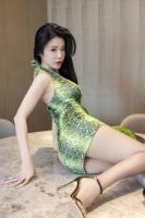 677835936: Chica busca chico en Madrid
