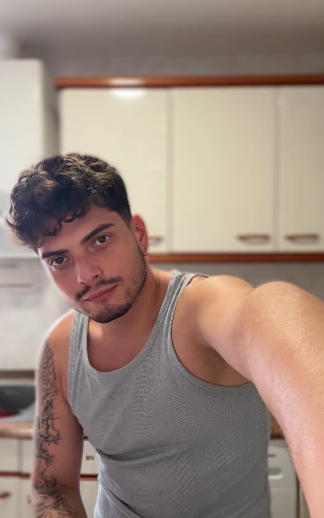 Chico busca chica en Zaragoza: 