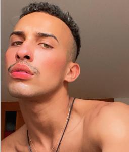 641547253: Chico busca chica en Asturias