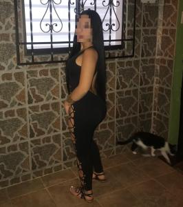 642451196: Chica busca chico en Barcelona