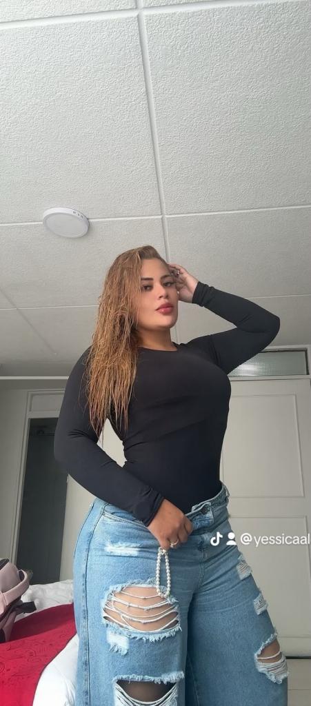613521708: Chica busca chico en Navarra