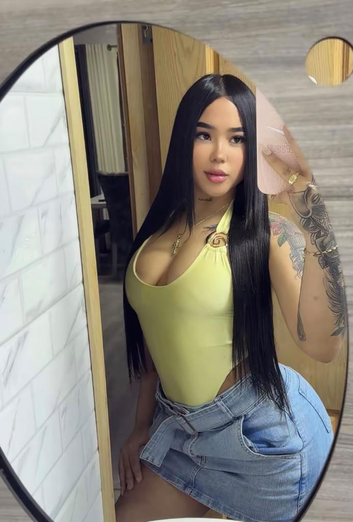 Chica busca chico en Sevilla: 