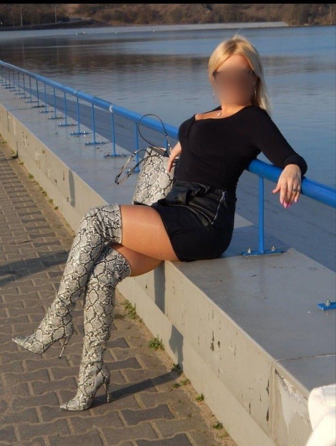 Chica busca chico en Sevilla: 