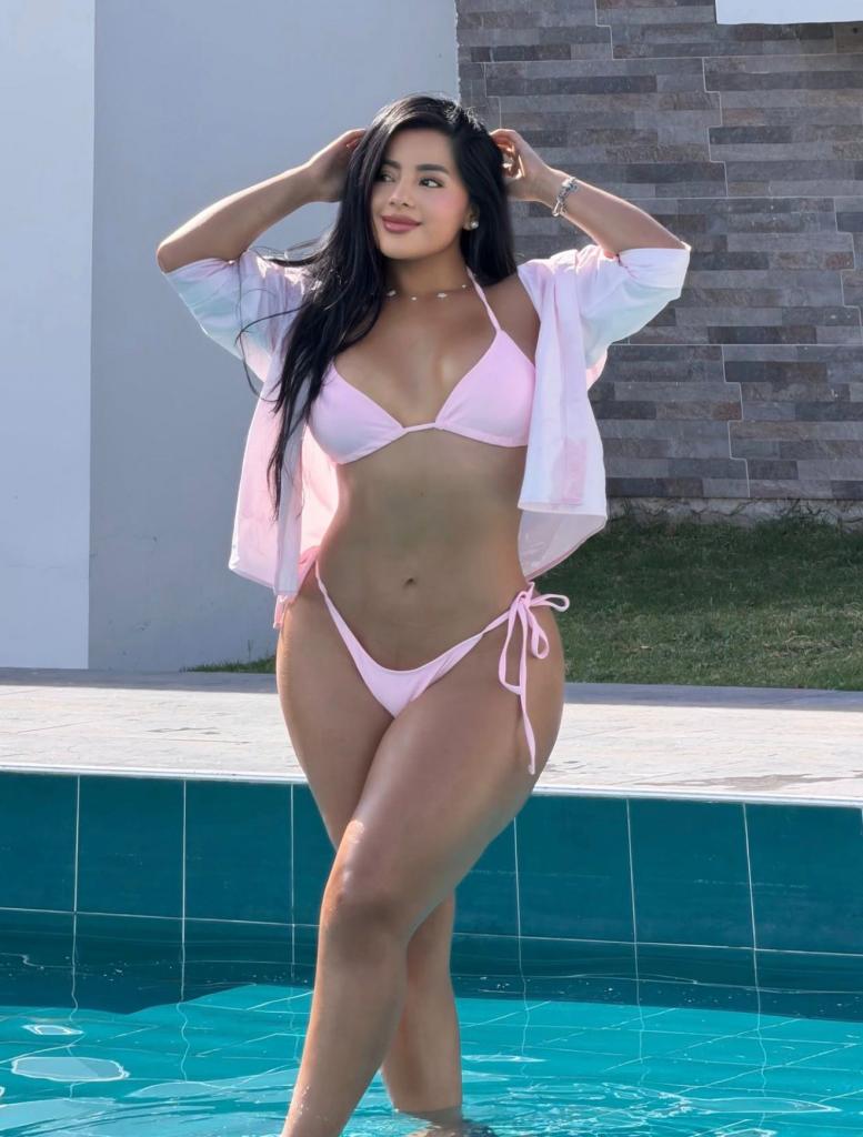 631225726: Chica busca chico en Barcelona