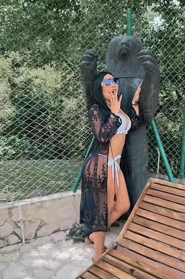 632514040: Chica busca chico en Barcelona