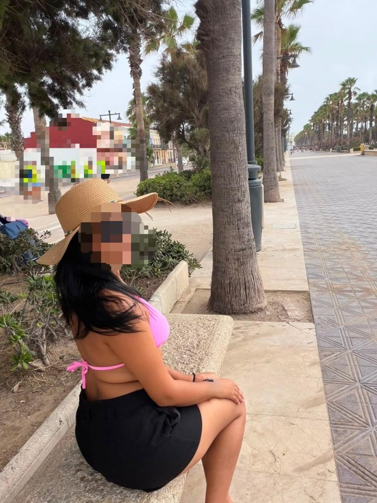 640276010: Chica busca chico en Valencia