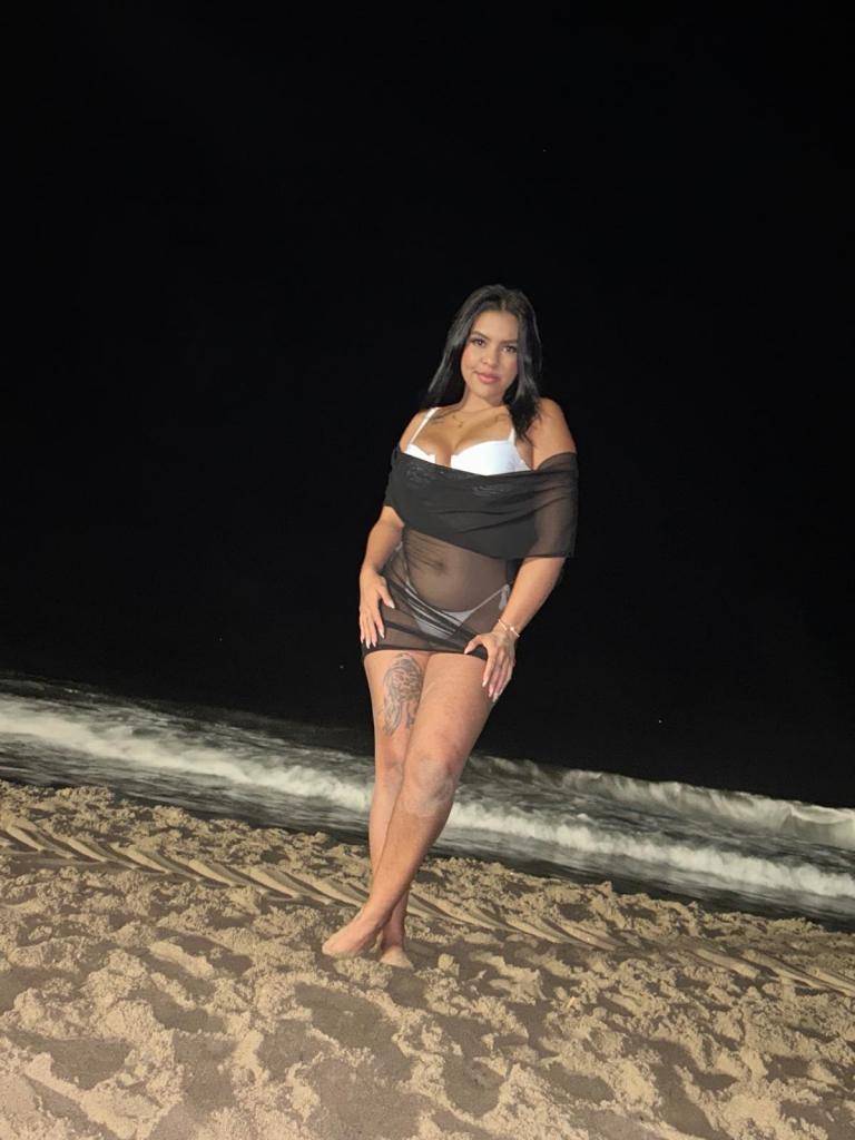664612295: Chica busca chico en Málaga