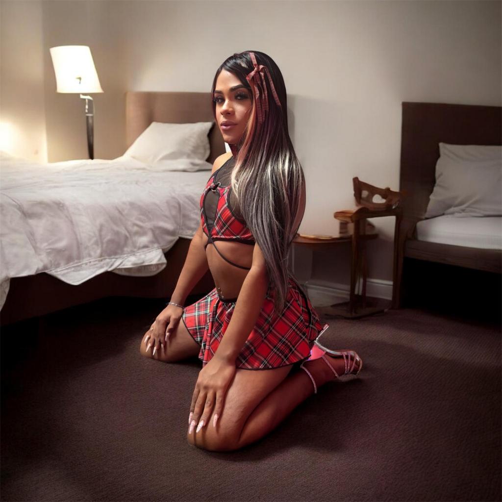 667529710: Travesti en Barcelona