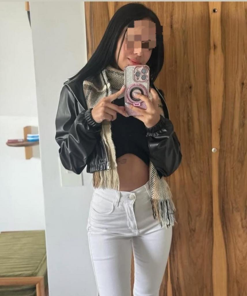 Chica busca chico en La Coruña: 